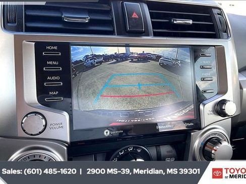 Used 2020 Toyota 4Runner SR5 Premium image 15