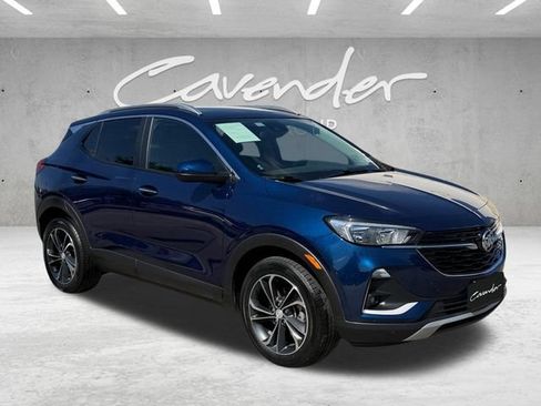 Used 2023 Buick Encore GX Select FWD image 2