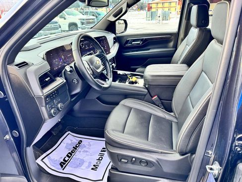 Used 2025 Chevrolet Tahoe Premier image 10