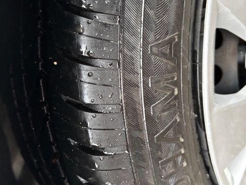 Used 2021 Nissan Versa S image 15