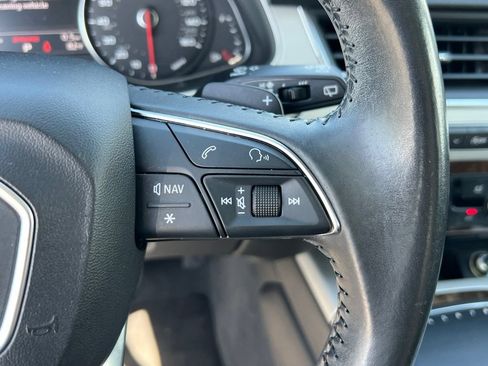 Used 2018 Audi Q7 2.0T Premium Plus AWD/4WD image 29