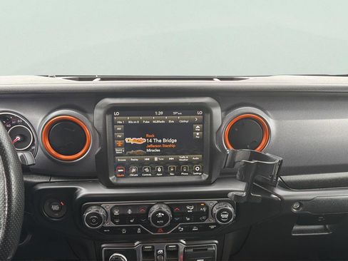 Used 2022 Jeep Gladiator Mojave w/ LED Lighting Group image 14