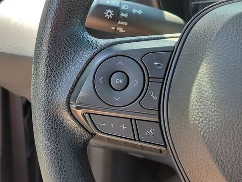 Used 2024 Toyota Corolla LE FWD image 28