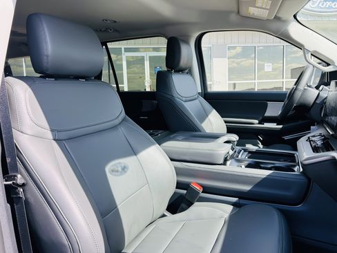 New 2026 Ford Expedition Max Active image 14