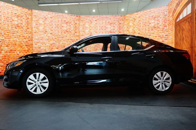 Certified 2025 Nissan Sentra S FWD image 4