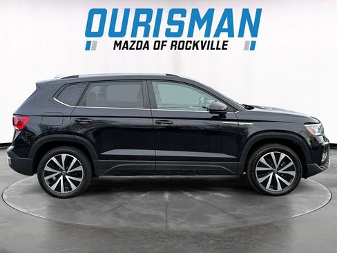 Used 2022 Volkswagen Taos SE image 7