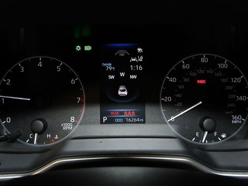 Used 2024 Toyota Corolla SE FWD image 9