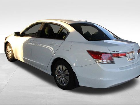 Used 2012 Honda Accord LX image 12