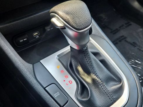Used 2023 Kia Forte LXS FWD image 25