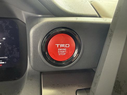 Certified 2025 Toyota Tacoma PreRunner image 18