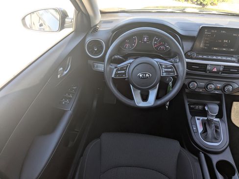 Used 2021 Kia Forte Sedan image 19