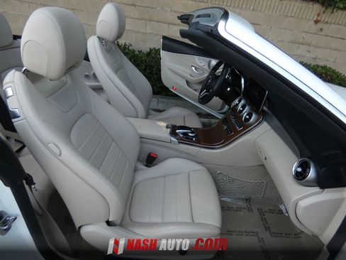 Used 2020 Mercedes-Benz C 300 Cabriolet image 28