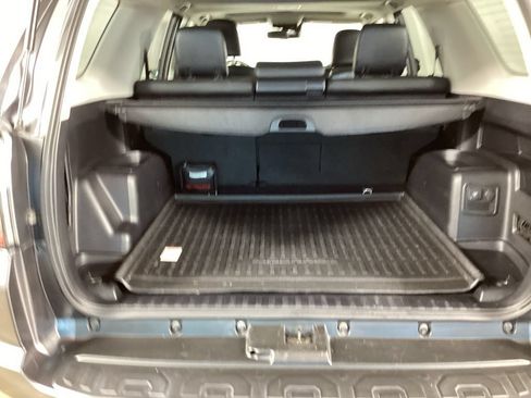 Used 2021 Toyota 4Runner Venture w/ Moonroof Package AWD/4WD image 13