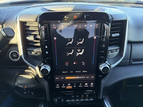 Used 2025 RAM 3500 Big Horn image 6