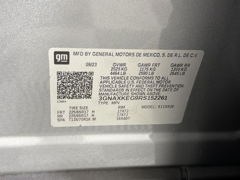 Used 2024 Chevrolet Equinox LT FWD image 32