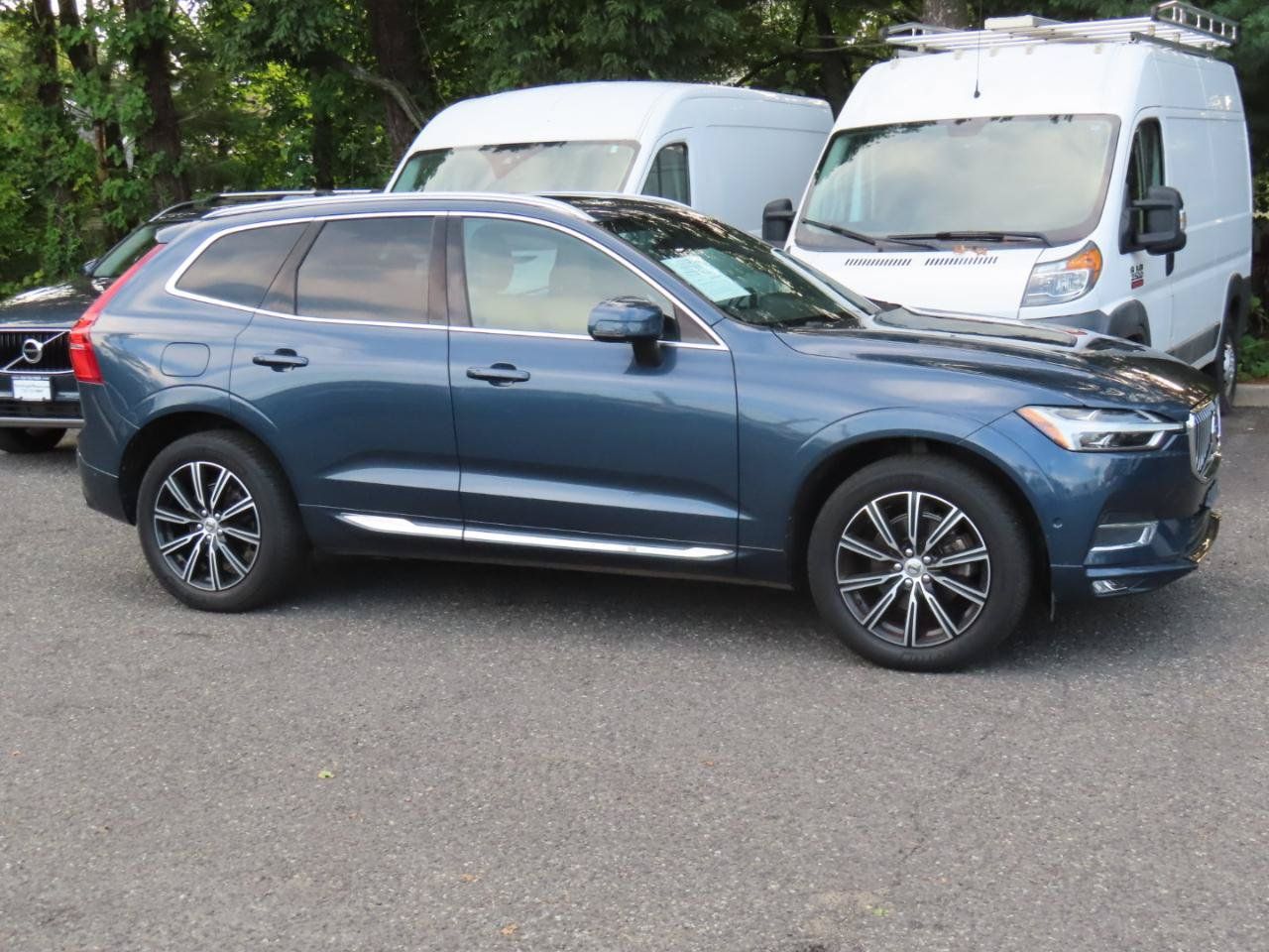 Used 2018 Volvo XC60 T5 Inscription AWD/4WD image 3