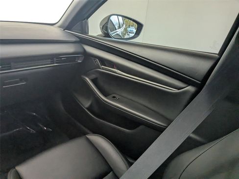 Used 2023 MAZDA MAZDA3 s image 31