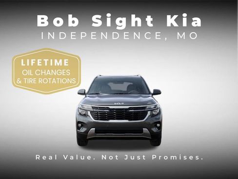 New 2026 Kia Seltos S FWD image 2