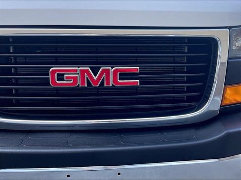 Used 2025 GMC Savana 2500 w/ Driver Convenience Package RWD image 30