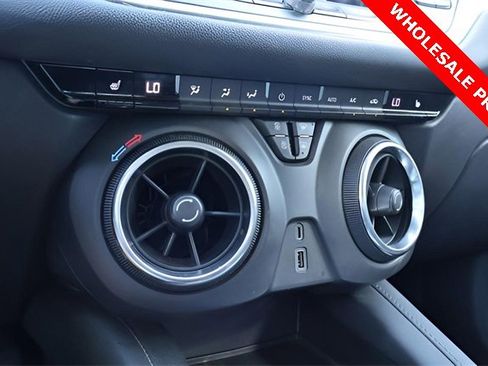 Used 2020 Chevrolet Blazer LT image 23