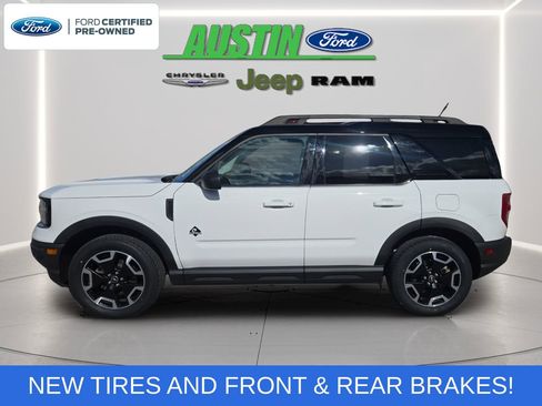 Certified 2022 Ford Bronco Sport Outer Banks w/ Tech Package AWD/4WD image 2
