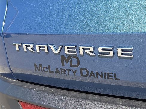 New 2026 Chevrolet Traverse LT w/ Enhanced Driving Package FWD image 9