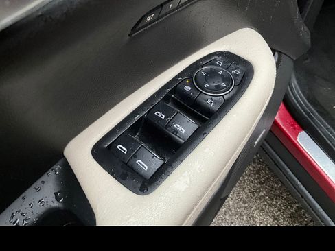 Used 2020 Cadillac XT6 Sport AWD/4WD image 24