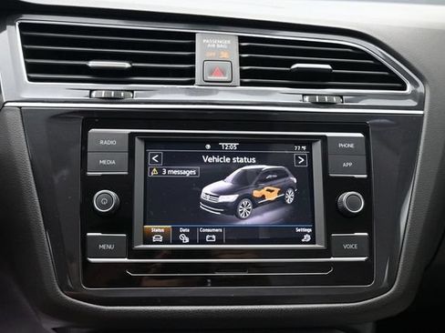 Used 2023 Volkswagen Tiguan S FWD image 16