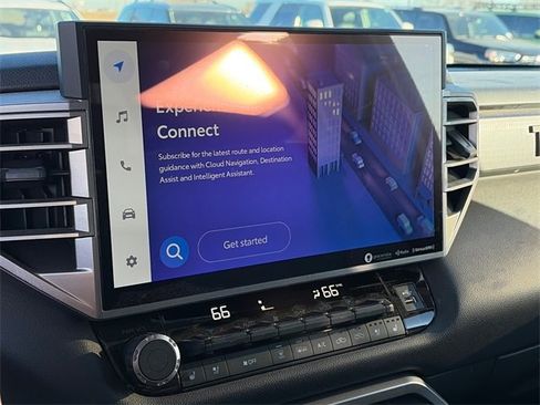 Used 2022 Toyota Tundra Limited image 13