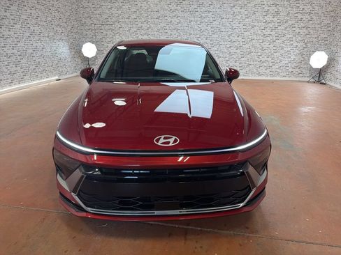 New 2026 Hyundai Sonata SEL FWD image 2
