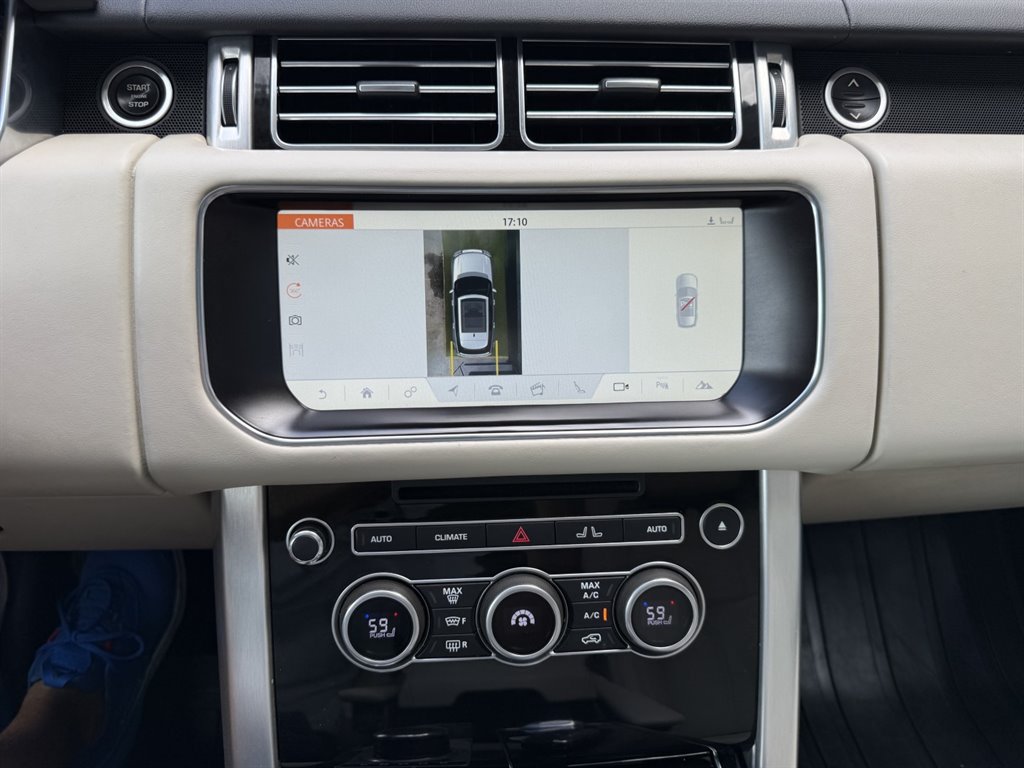 Used 2017 Land Rover Range Rover HSE AWD/4WD image 31
