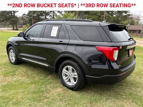 Used 2024 Ford Explorer XLT image 6