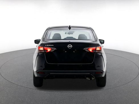 Used 2025 Nissan Versa SV FWD image 9