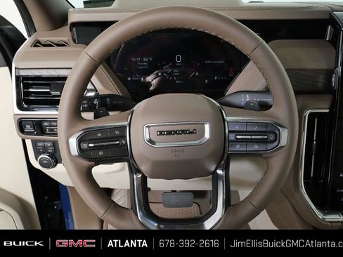New 2026 GMC Yukon Denali w/ Sun & Power Step Package AWD/4WD image 9