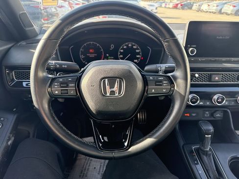 Used 2023 Honda Civic Sport image 21