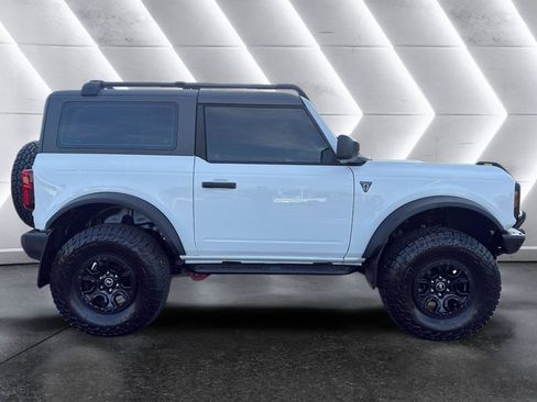 Used 2023 Ford Bronco 2-Door w/ Sasquatch Package AWD/4WD image 8