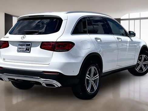 Used 2022 Mercedes-Benz GLC 300 image 2