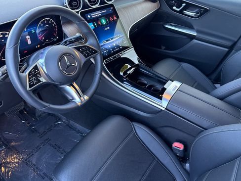 Certified 2026 Mercedes-Benz GLC 300 4MATIC image 9