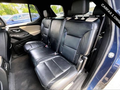 Used 2023 Chevrolet Traverse LS FWD image 6