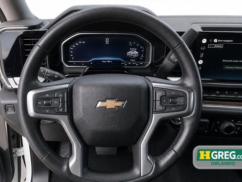Used 2022 Chevrolet Silverado 1500 LT w/ Protection Package RWD image 11
