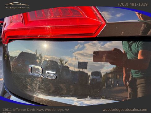 Used 2018 Audi Q5 2.0T Premium Plus w/ Premium Plus Package image 10