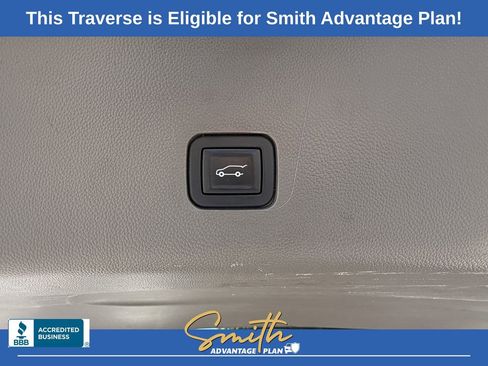 Used 2020 Chevrolet Traverse LT w/ LT Premium Package FWD image 13