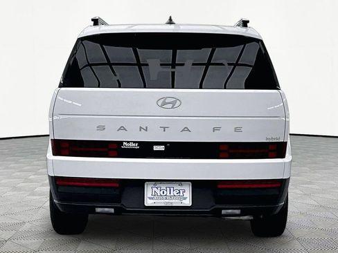 Used 2026 Hyundai Santa Fe SEL FWD image 4
