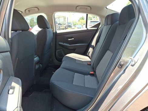 Used 2023 Nissan Sentra SV w/ All-Weather Package FWD image 10