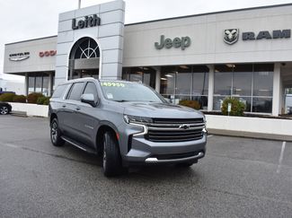 Used 2022 Chevrolet Suburban LT w/ Luxury Package video 1