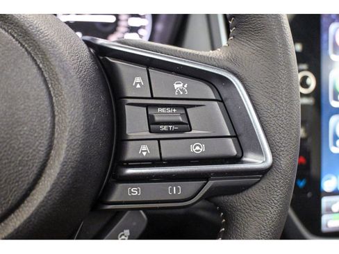 Used 2025 Subaru Forester Limited image 23