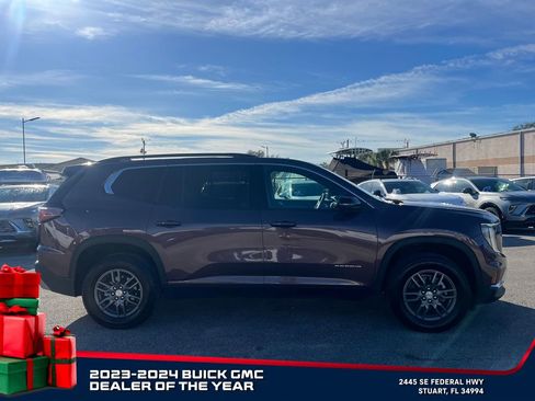 Certified 2025 GMC Acadia Elevation image 8