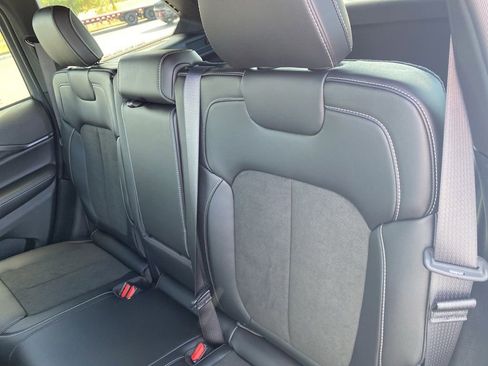 New 2025 Jeep Grand Cherokee Altitude image 37