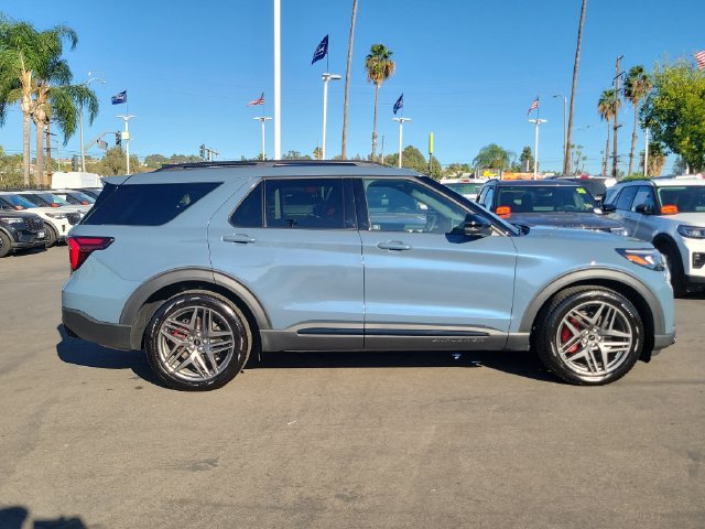 Used 2026 Ford Explorer ST w/ Sun And Sound Package AWD/4WD image 35