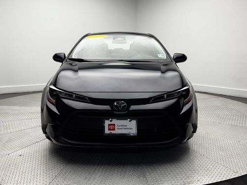 Used 2023 Toyota Corolla LE w/ Carpet Mat Package (TMS) FWD image 40